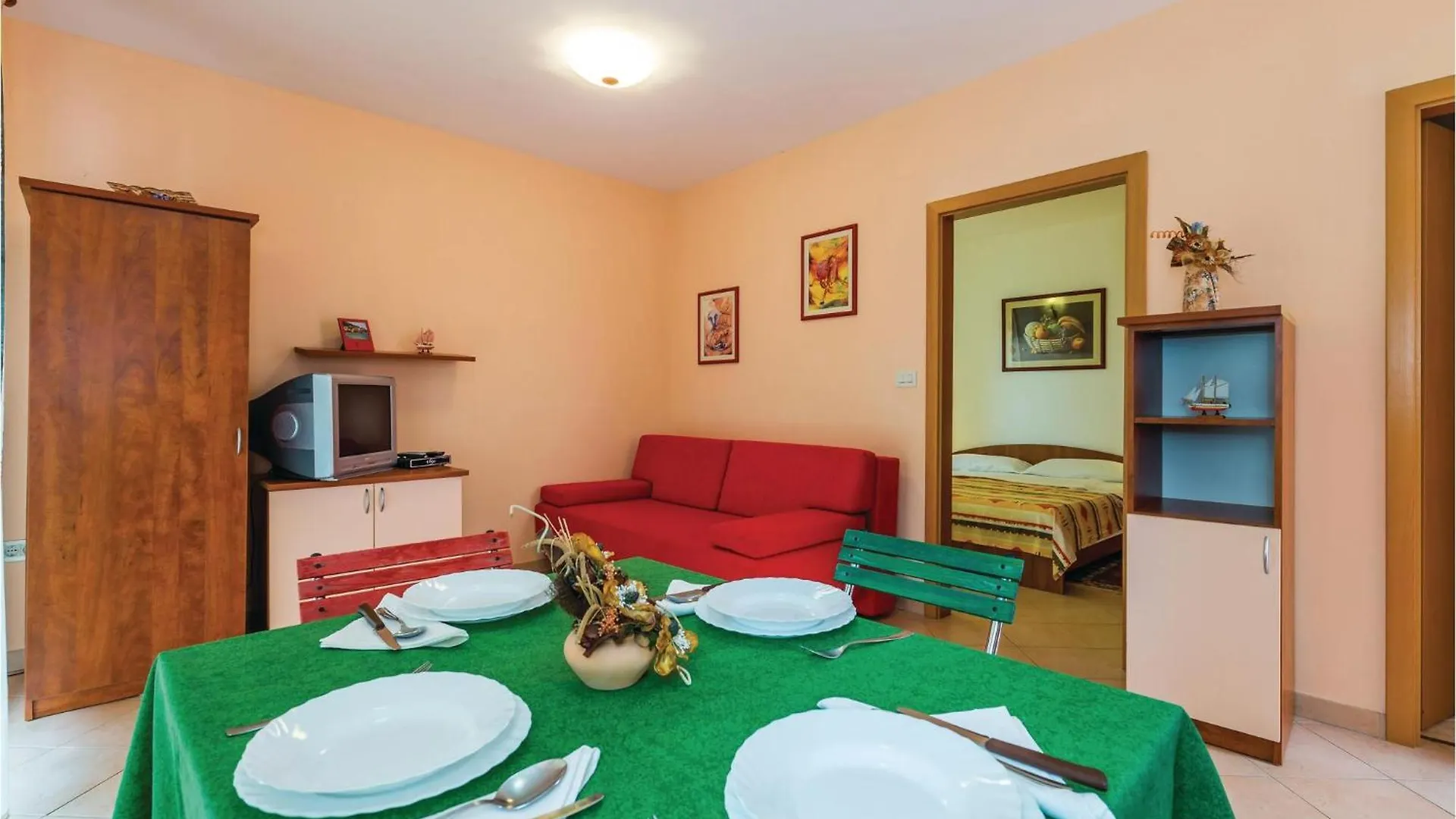 1 Bedroom Beautiful Apartment In Mošćenička Draga 0*,  Croazia
